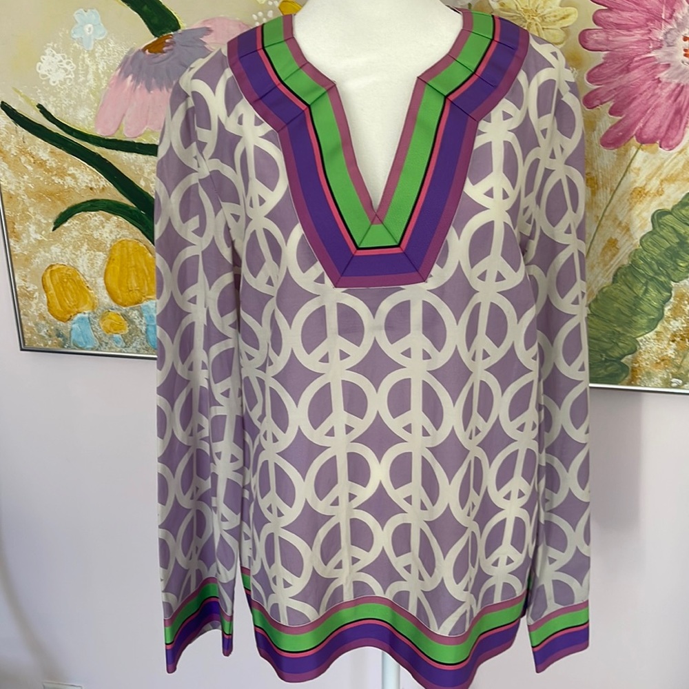 Peace Sign Tunic Perfect for Spring and Summer